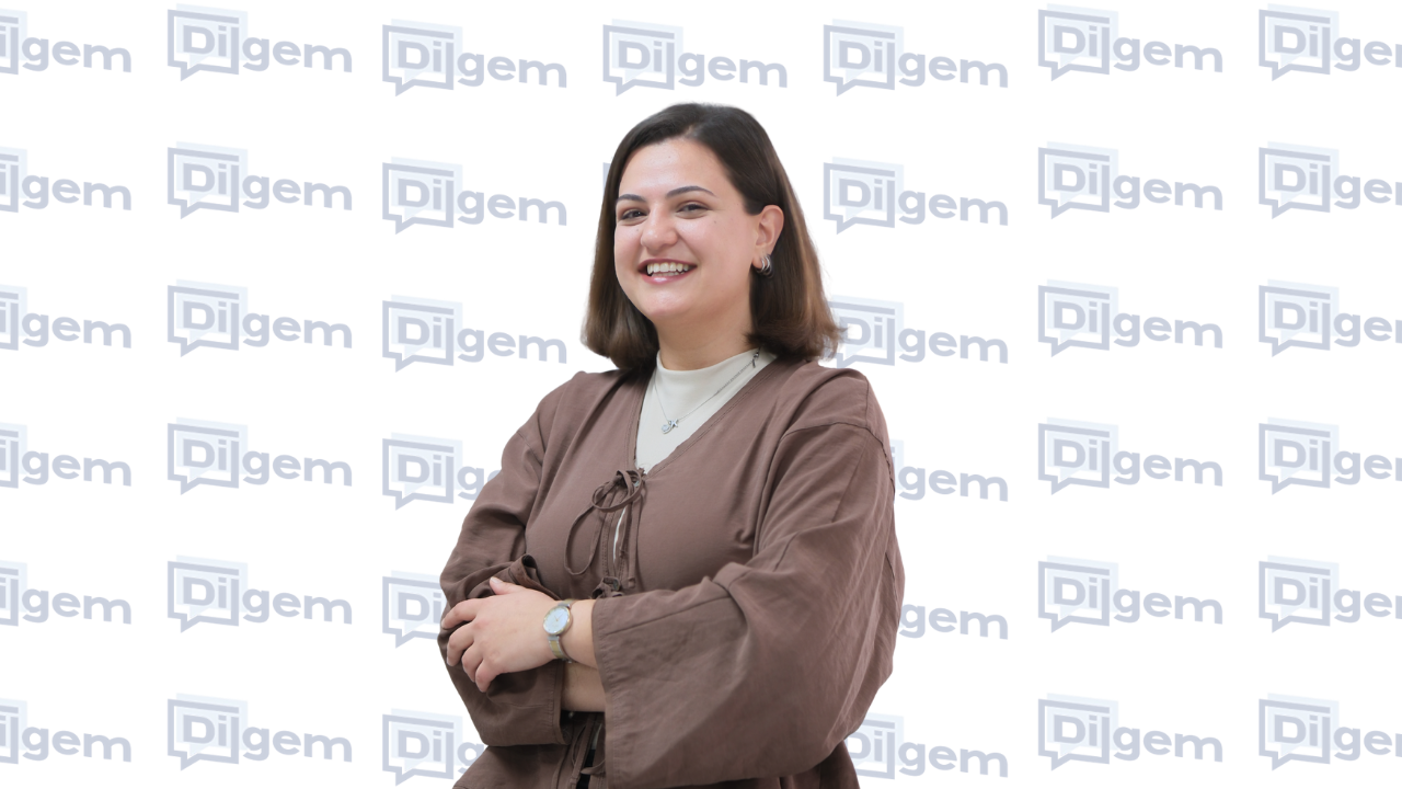 Isparta - Merkez / Dil Konuşma Terapisti / Kardelen Müge Bayar